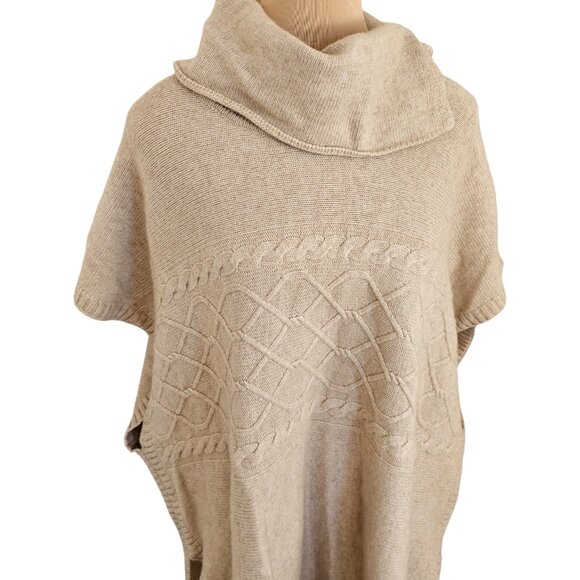 Ila G. Cashmere Blend Knit Poncho Style Sweater Sz OS - Picture 2 of 9